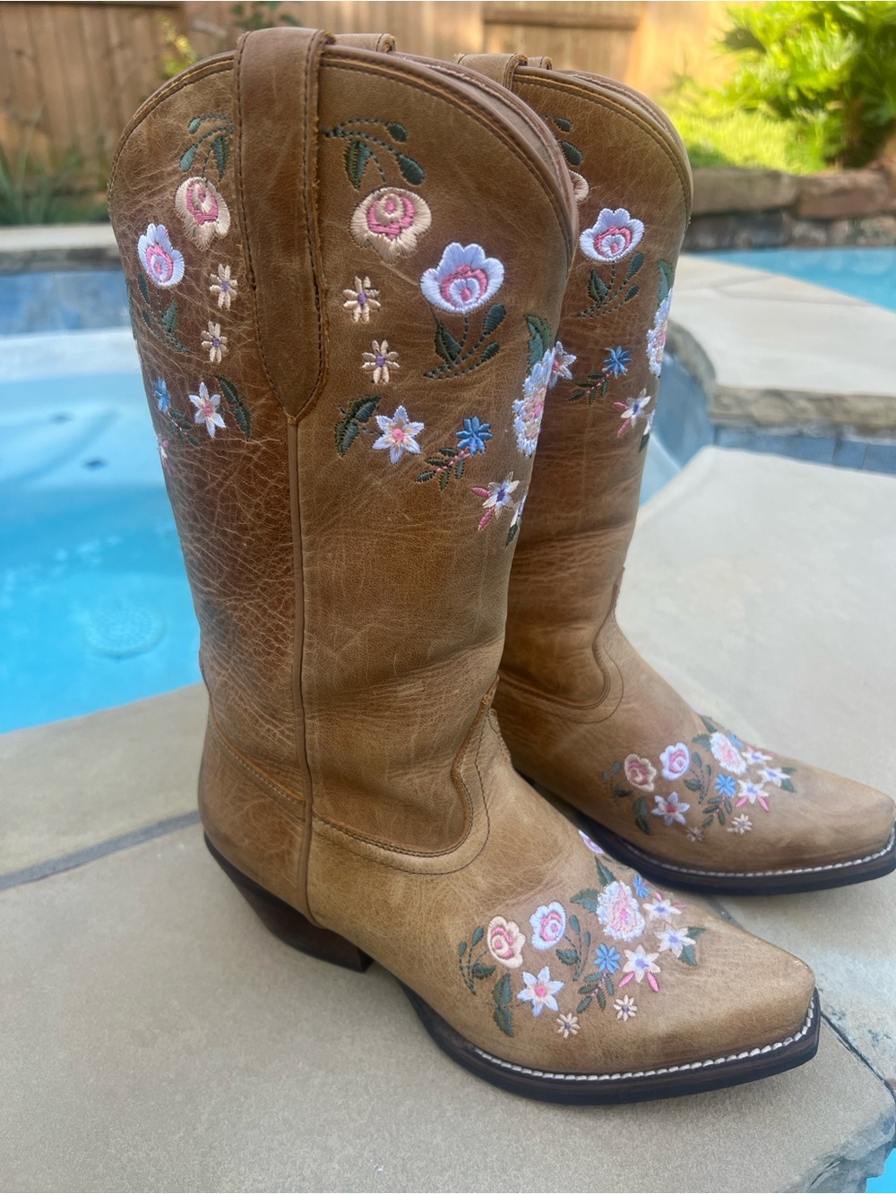 Embroidered Tan Western Heeled Boots with Floral Detail